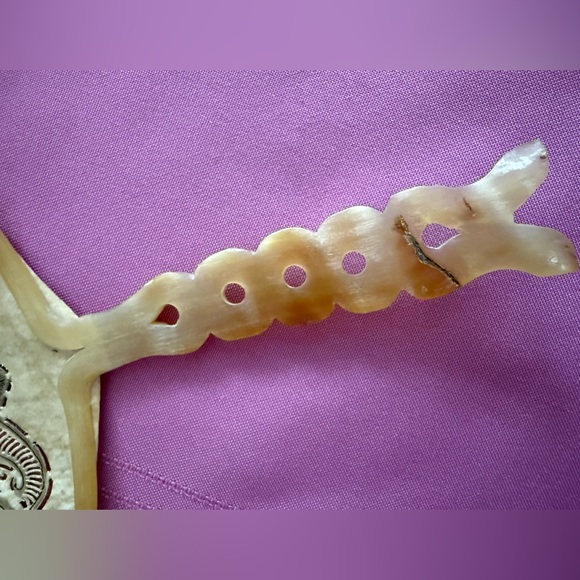 Vintage Hand held Indonesian wayang (shadow) fan featuring peacock motif - Picture 4 of 6